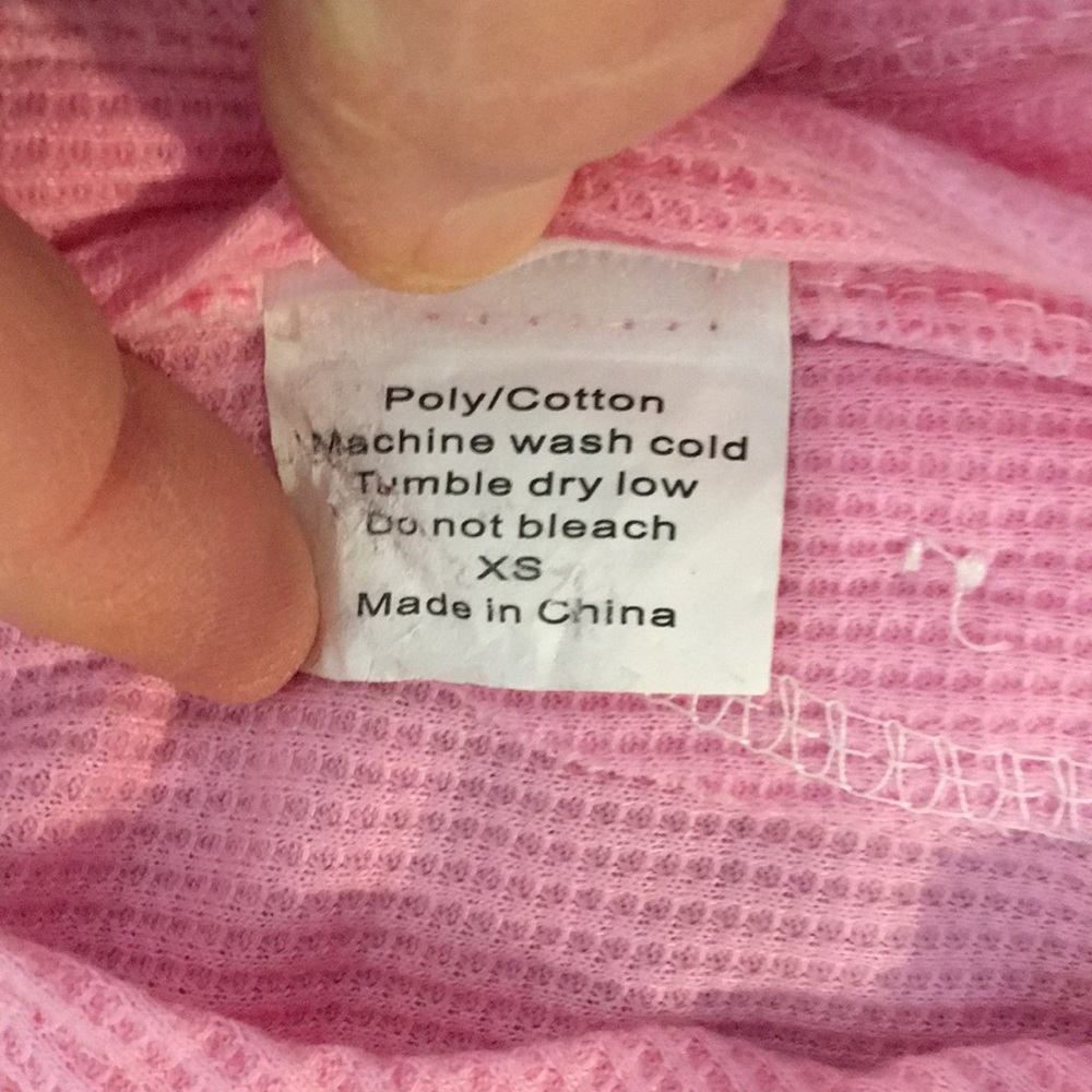 PETRAGEOUS DESIGNS Puppy pajamas. Size XS, The color is Princess Pink. - Picture 3 of 8